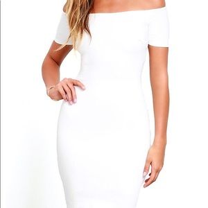 Offwhite shoulder dress